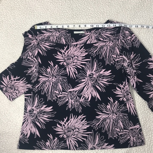 Laura Top - Picture 4 of 8